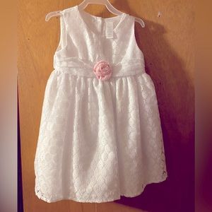 Little girl white dress